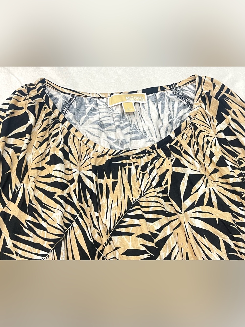 Michael Kors Women's Black and Tan Fall Palm-Leaf Print Bell-Sleeve Top Large - Picture 5 of 16